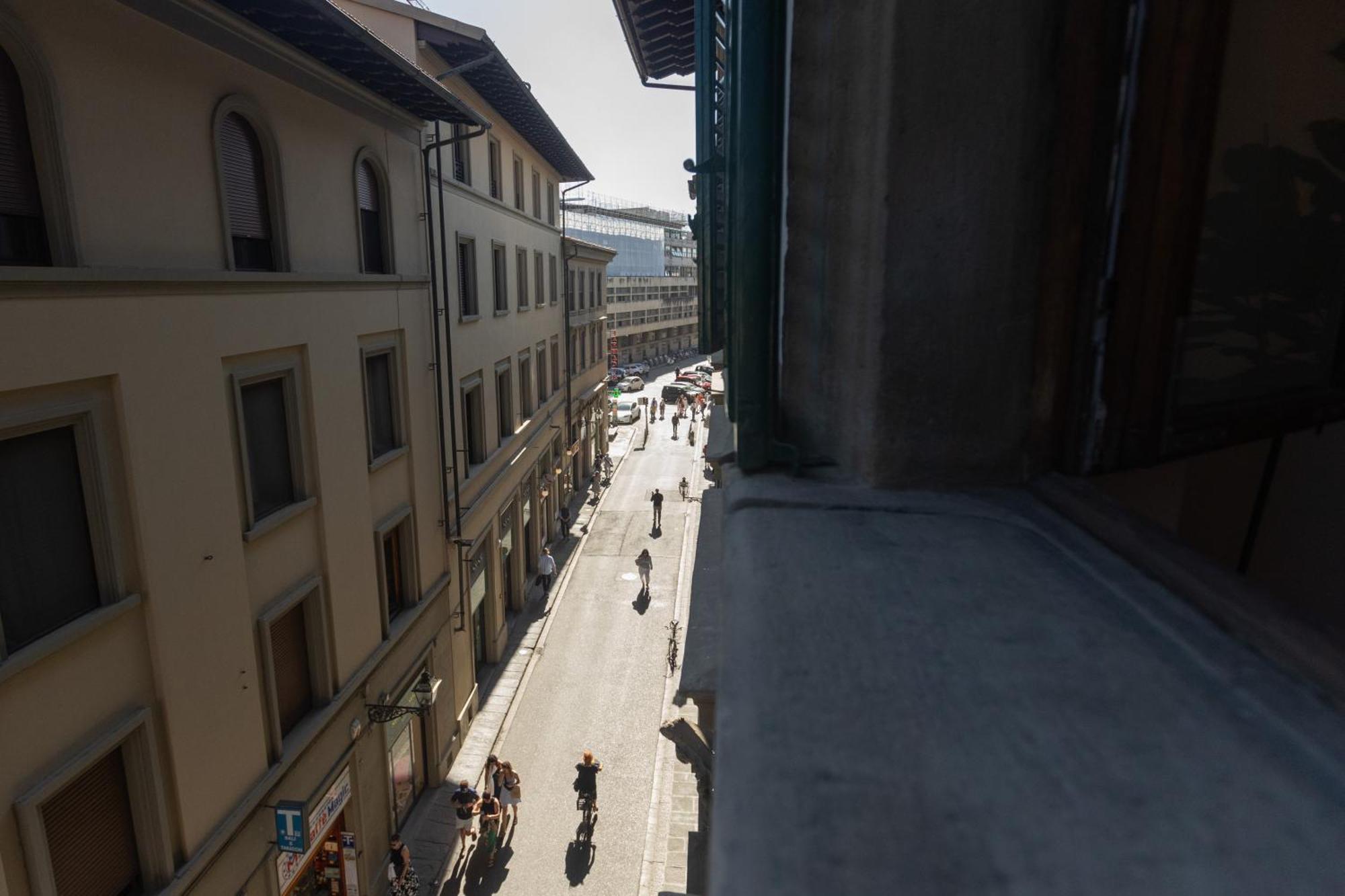 Apartment Palazzo Fioravanti In Centro A Florenz